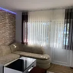 Eti Villa *